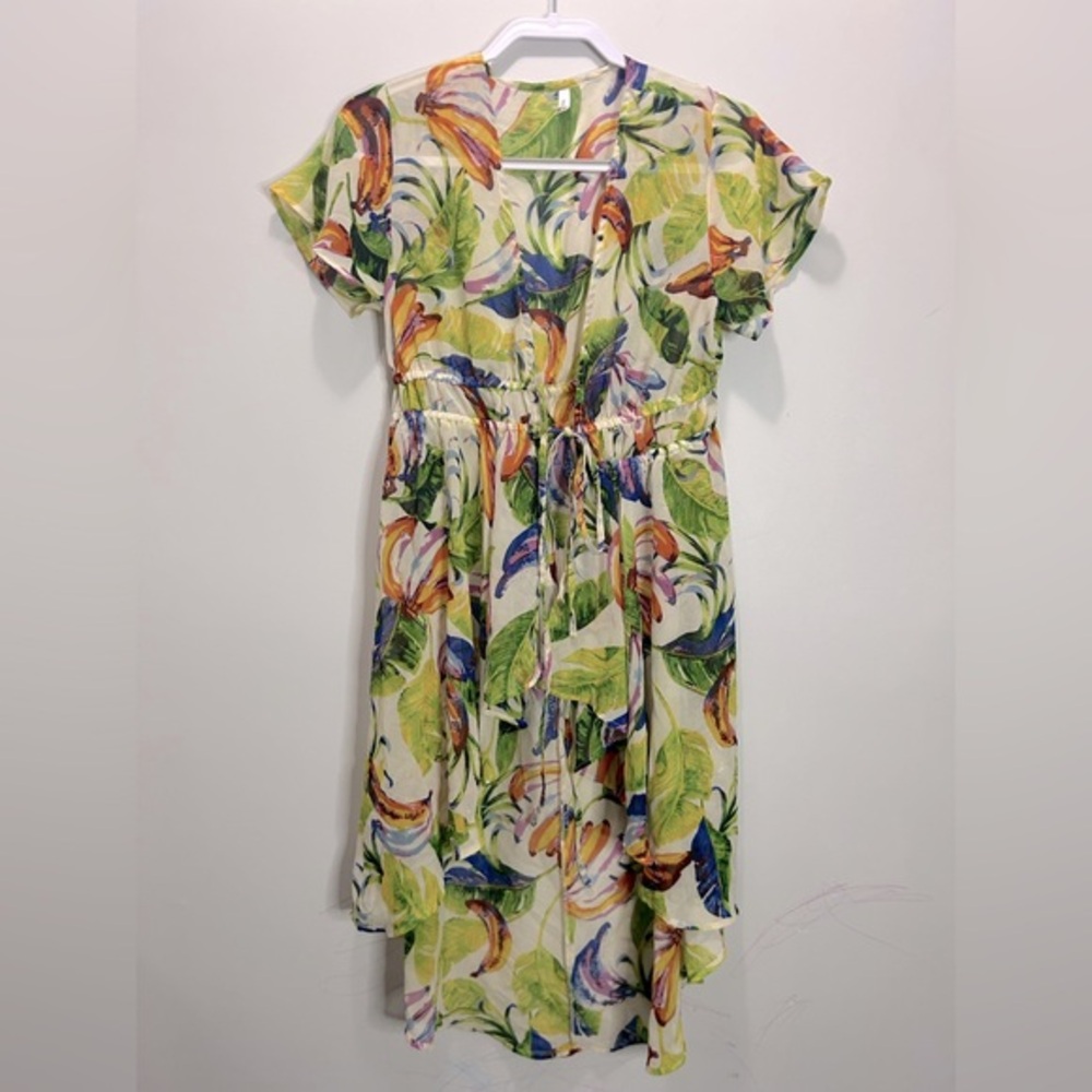 NWOT Live 4 Truth Island Print Coverup Size Medium